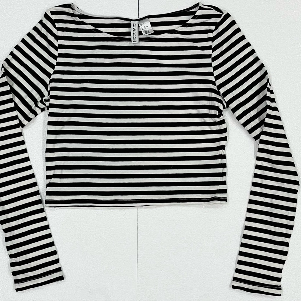 H&M crop top